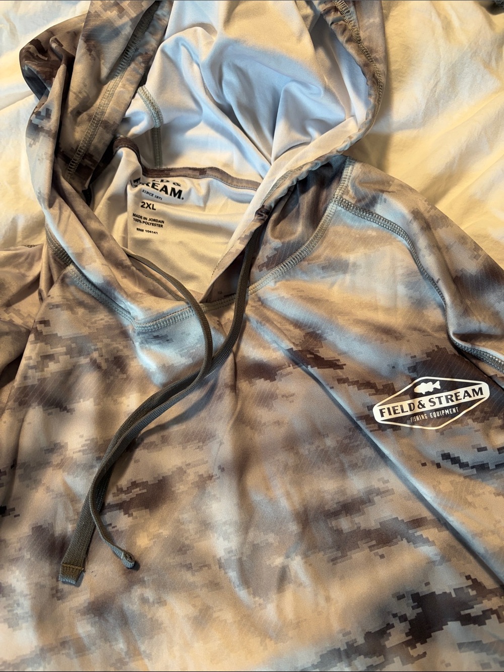 Field and stream hooded long sleeve shirt xxl
